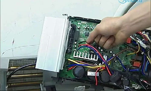 通化市美的空调电话是多少